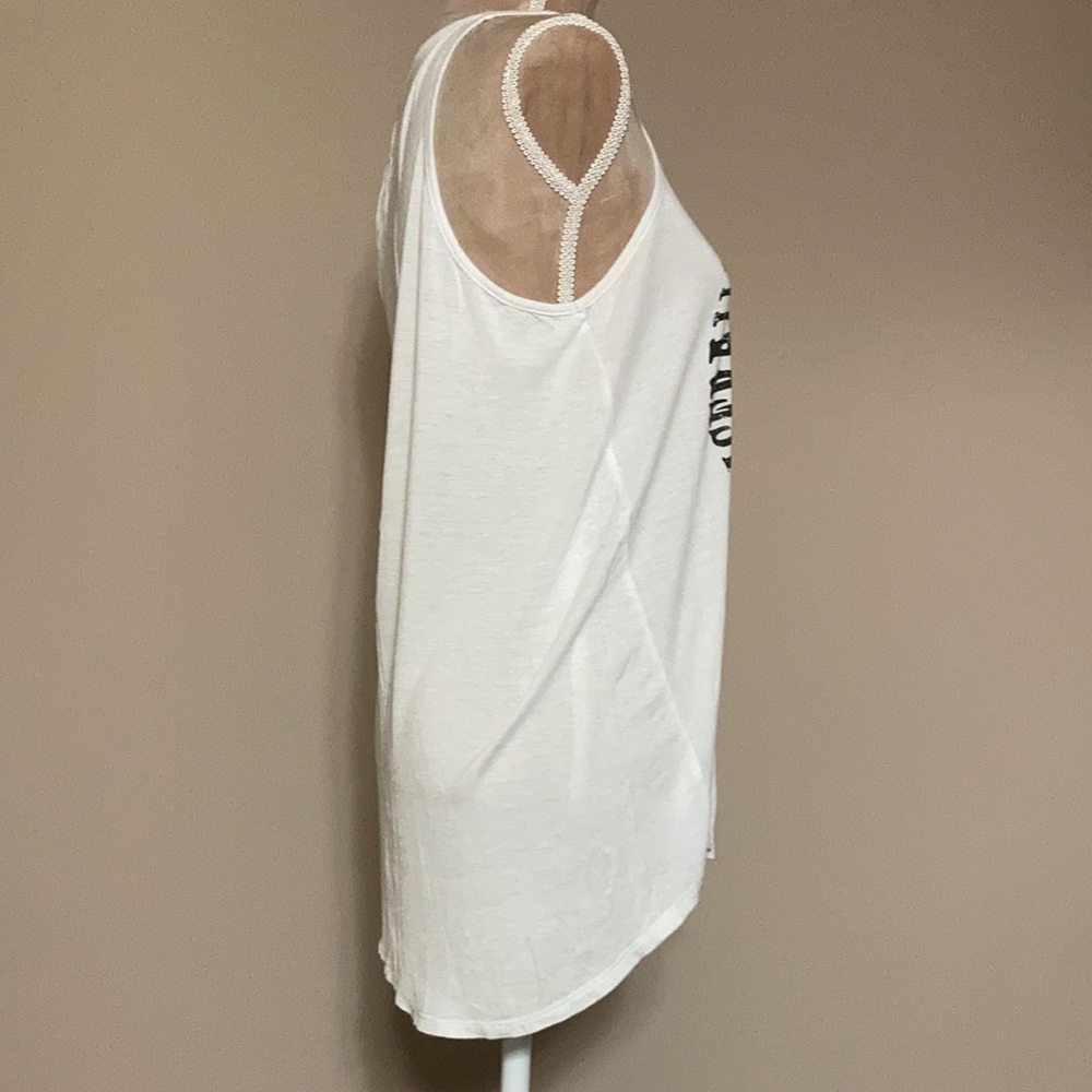 Calling all baseball moms. Size medium. Boutique tank top - Picture 5 of 6